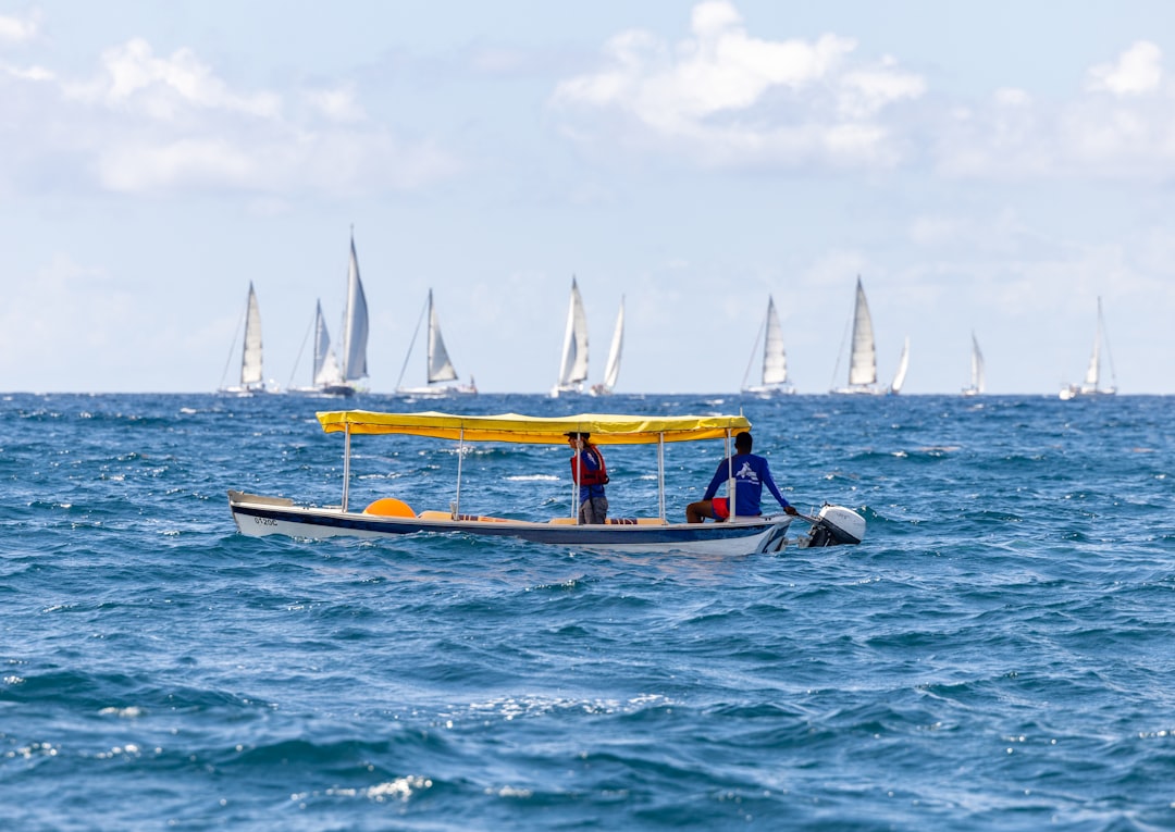 Photo Sailboat racing