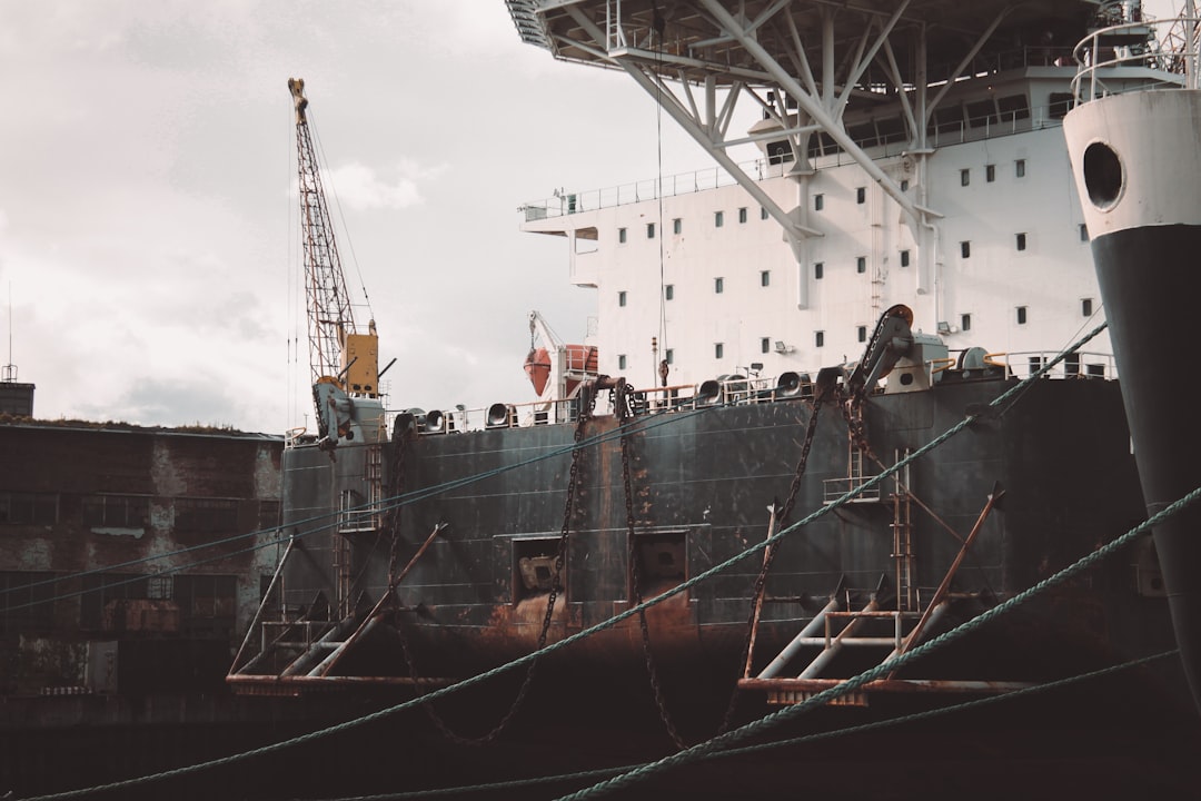 Photo Ship network